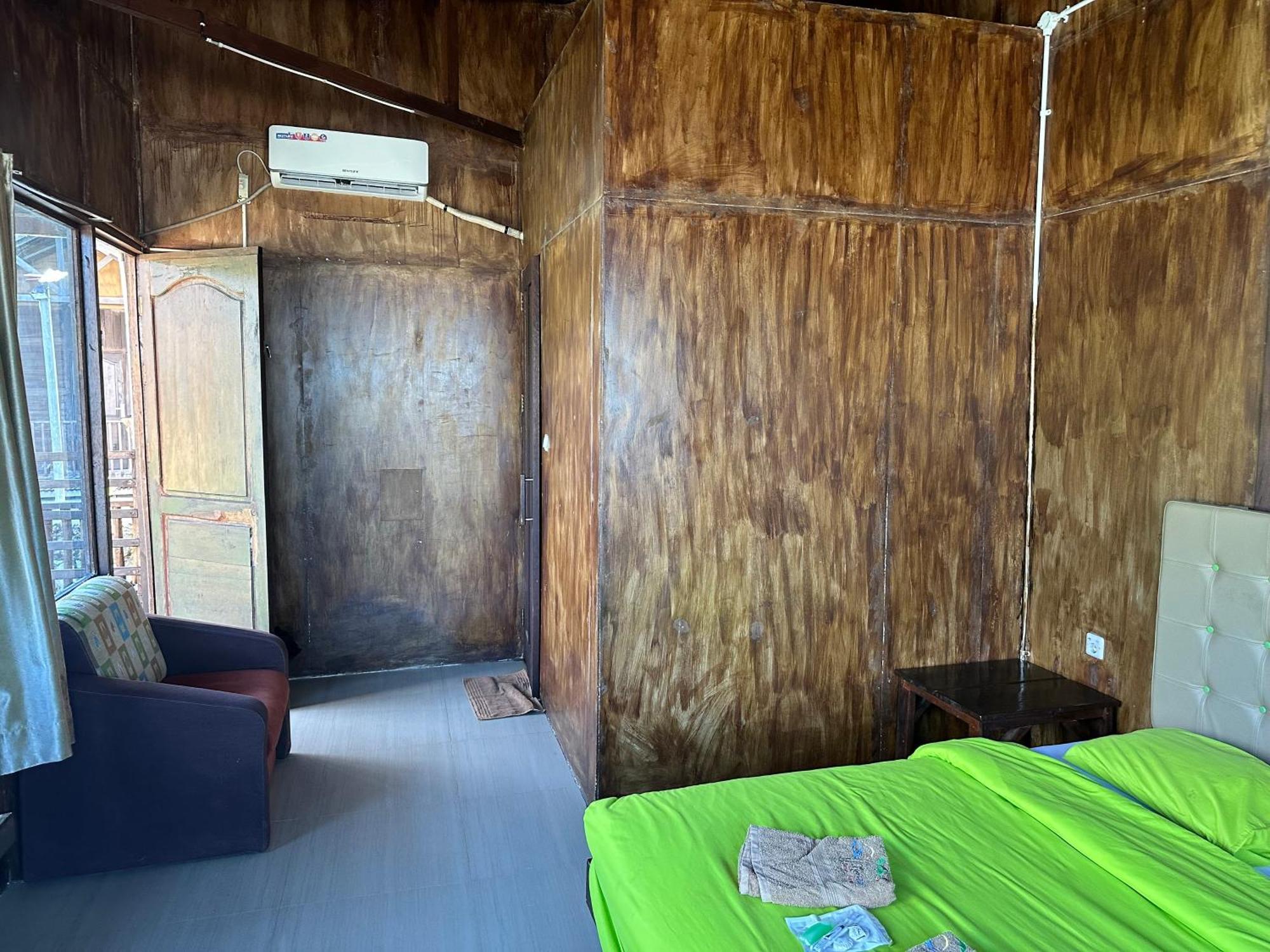 Mooi Park Hotel Sorong Exterior foto