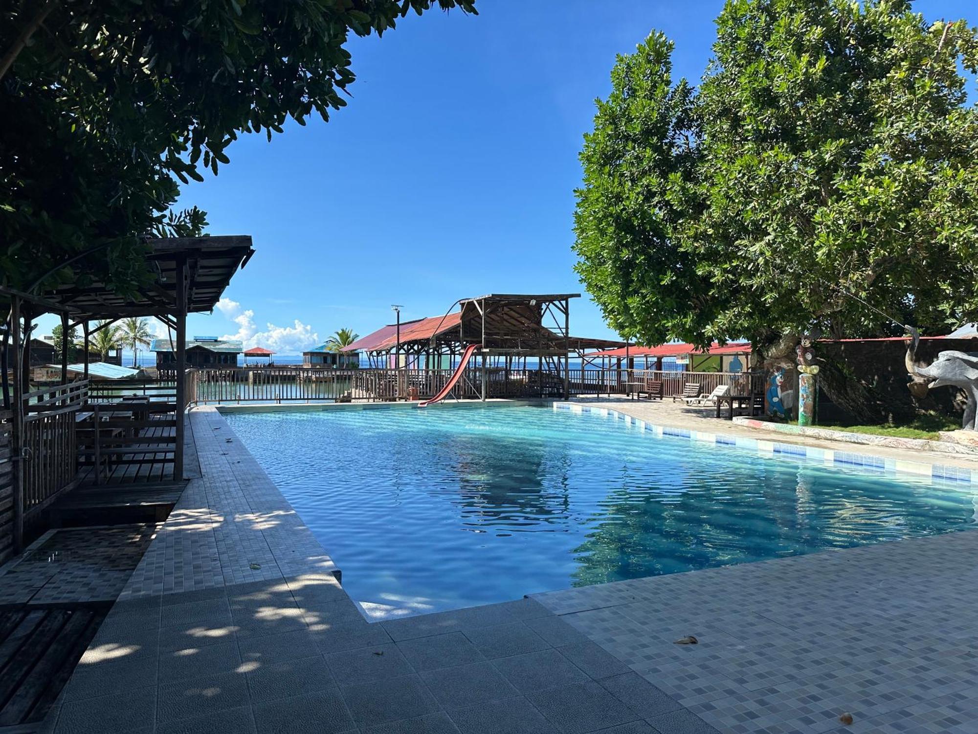 Mooi Park Hotel Sorong Exterior foto