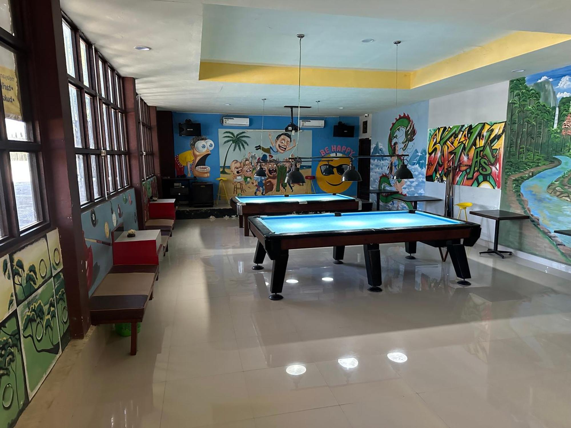 Mooi Park Hotel Sorong Exterior foto